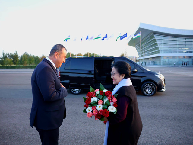 Kunjungan Megawati ke Uzbekistan