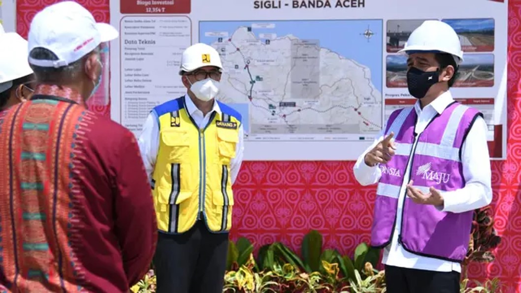 Jokowi Resmikan Empat Seksi Jalan Tol Sigli-Banda Aceh