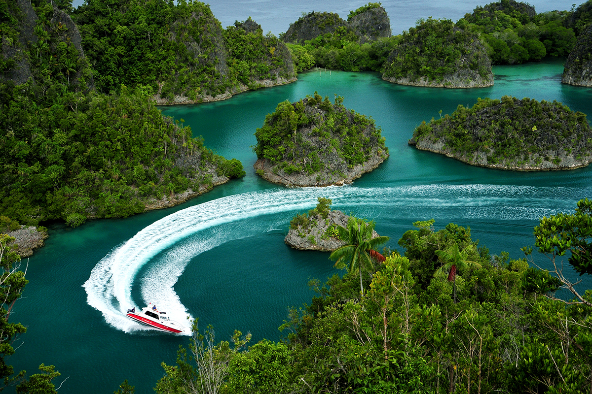 Raja Ampat Diajukan Sebagai Cagar Biosfer UNESCO