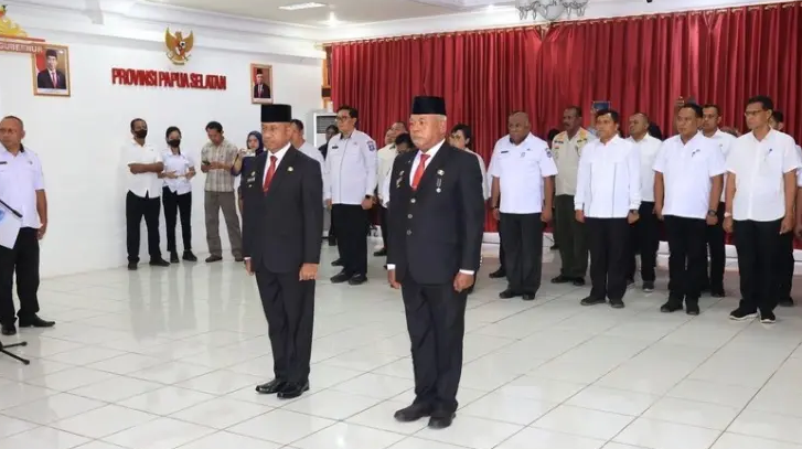 Pj Gubernur Papua Selatan Kukuhkan Dua Pjs Bupati Asmat dan Merauke
