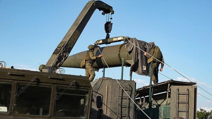 Rusia Siap Gunakan Senjata Nuklir Lawan NATO