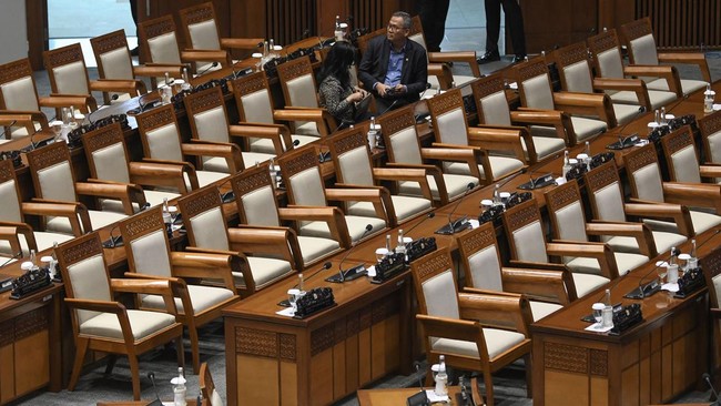 DPR Sahkan UU Kementerian, Sesuai Kebutuhan Presiden