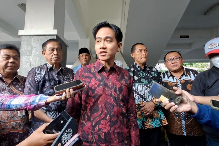 Gibran Rakabuming Raka: Menjawab Skeptisisme dengan Berbagai Penghargaan