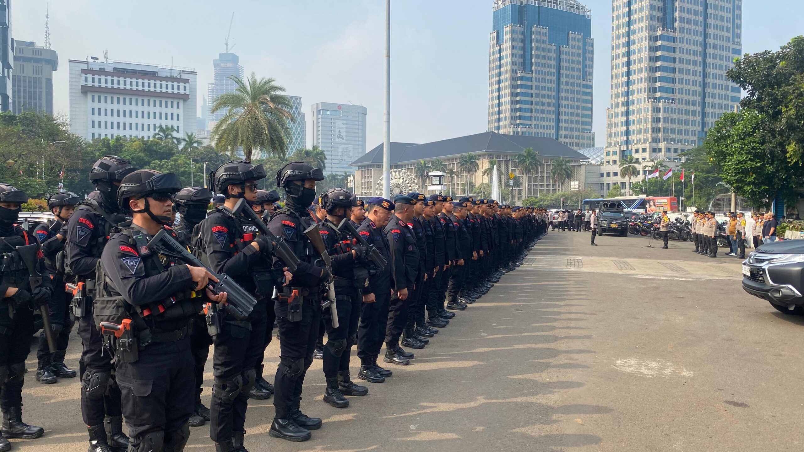 Partai Buruh Laksanakan Aksi Protes di Depan Mahkamah Konstitusi, 1.859 Personel Keamanan Disiagakan