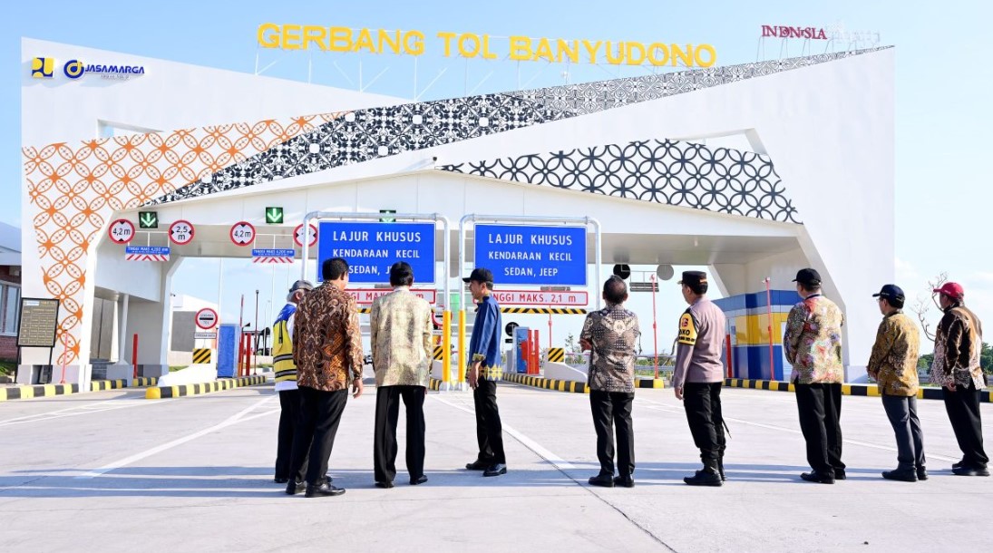 Resmikan Tol Solo-Yogyakarta, Jokowi: Tingkatkan Konektivitas dan Efisiensi Waktu