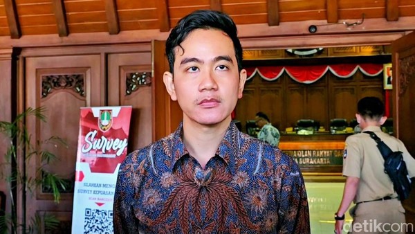 Gibran Tetap Fokus, Tanggapi Usulan Mundur di Tengah Persiapan Pelantikan