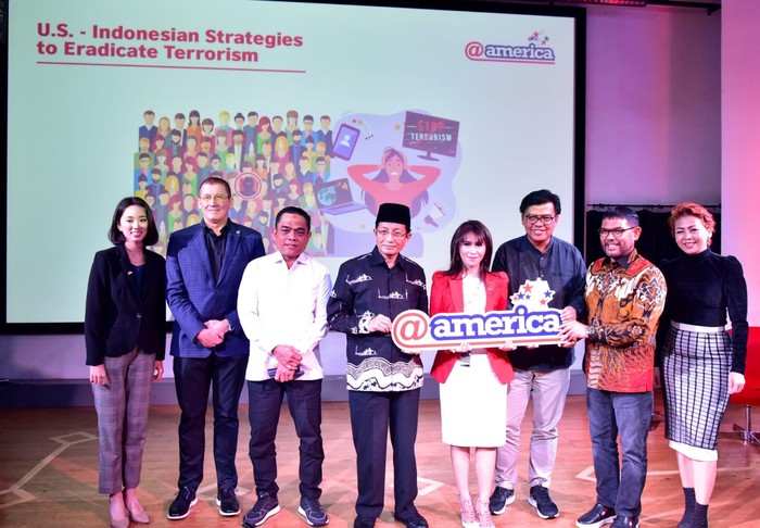 Pemerintah Gencarkan Upaya Penanggulangan Radikalisme dan Terorisme di Media Sosial