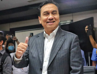 Hadir Politisi PDIP Effendi Simbolon Saat Jokowi Deklarasi Dukung RK