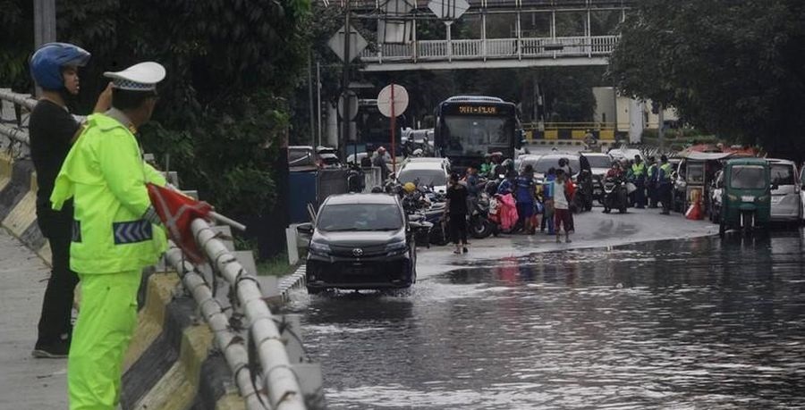 BMKG Imbau Waspada Cuaca Ekstrem, Potensi Banjir dan Tanah Longsor