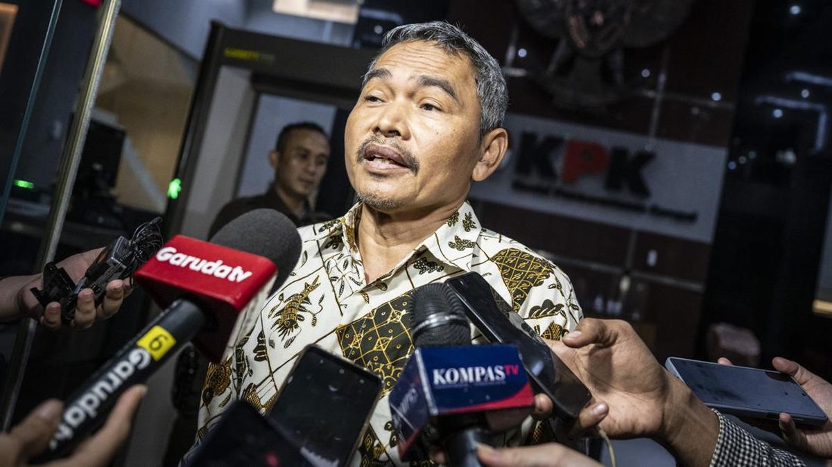 KPK Geledah Rumah Anggota DPR Satori Terkait Dugaan Korupsi Dana CSR Bank Indonesia