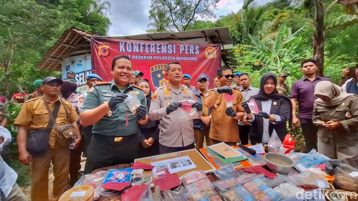 Polisi Berhasil Mengungkap Aktivitas Tambang Emas Ilegal di Bandung, 7 Pelaku Ditangkap