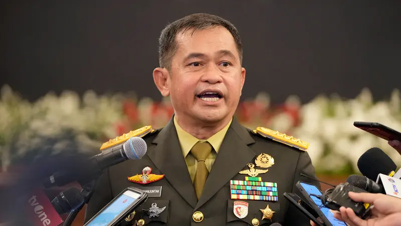 KSAD: Mayjen Novi Helmy Bukan Tentara Lagi Setelah Menjadi Dirut Bulog