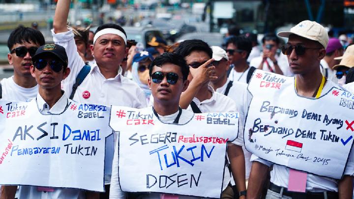 Tukin Dosen ASN Kemendiktisaintek Belum Cair, Aliansi Dosen Gelar Aksi Unjuk Rasa