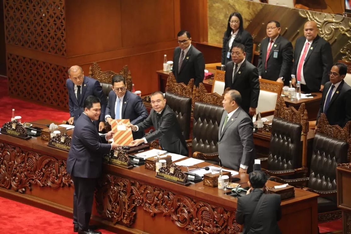 DPR RI Resmi Sahkan Revisi UU BUMN, Perempuan dan Penyandang Disabilitas Dapat Posisi Strategis
