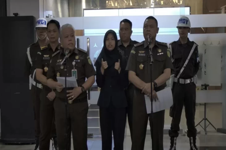Kejagung Tetapkan 7 Tersangka Korupsi Pertamina Patra Niaga, Negara Rugi Rp 193,7 Triliun