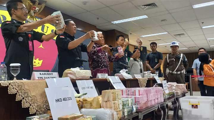 Mantan Pejabat MA Zarof Ricar Terjerat TPPU, Pakar Hukum: Dakwaan Tipikor Juga Penting