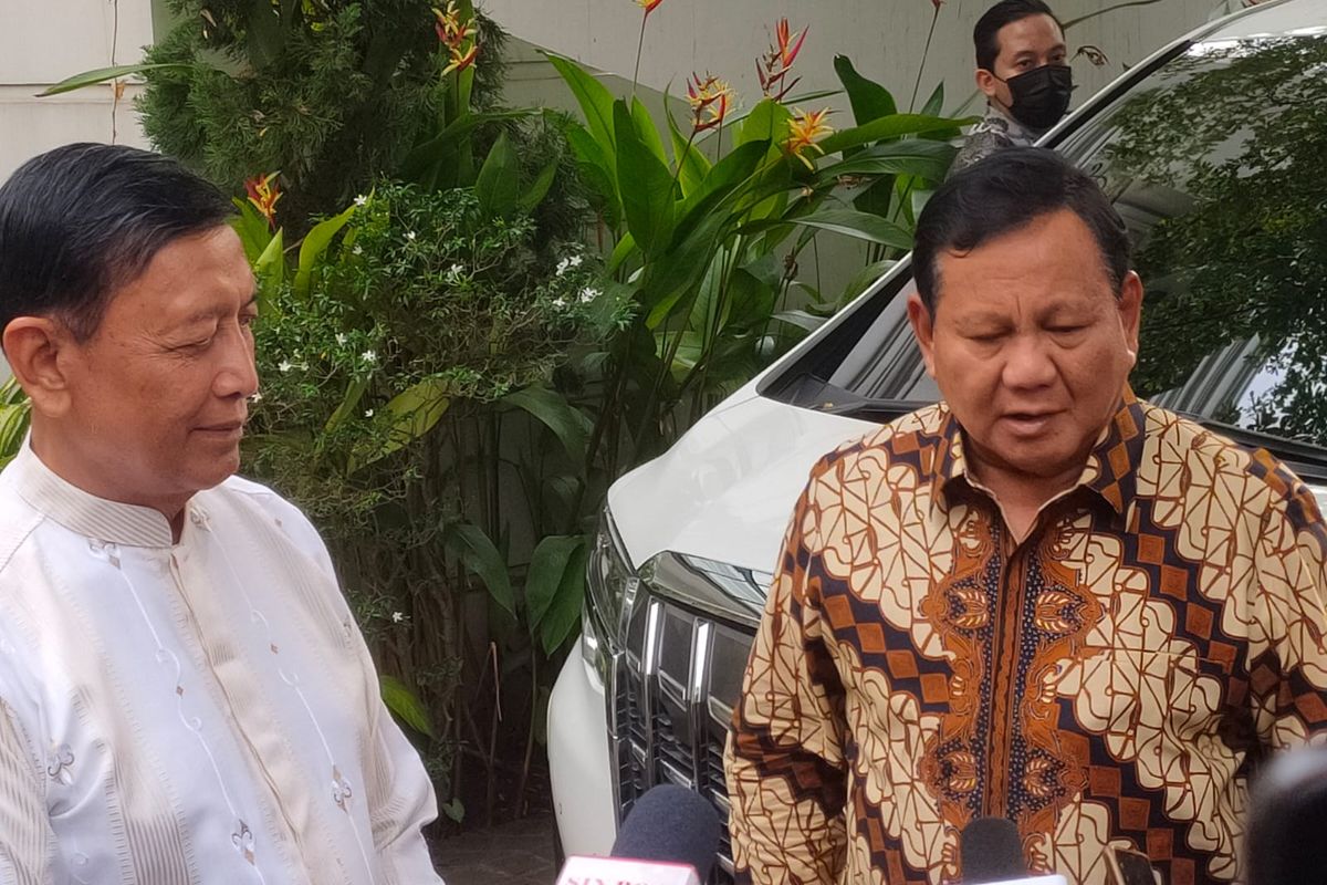 Wiranto: Presiden Akan Pelajari Dulu Desakan Forum Purnawirawan Copot Wapres