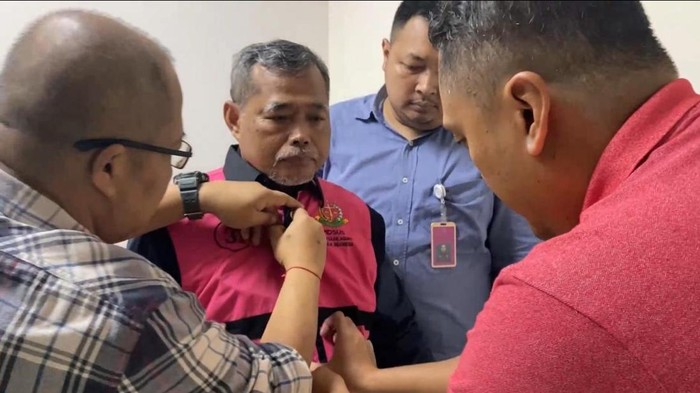 Kejagung Sita Barang Bukti Termasuk Ferrari dalam Kasus Suap Vonis Lepas Korupsi Minyak Goreng