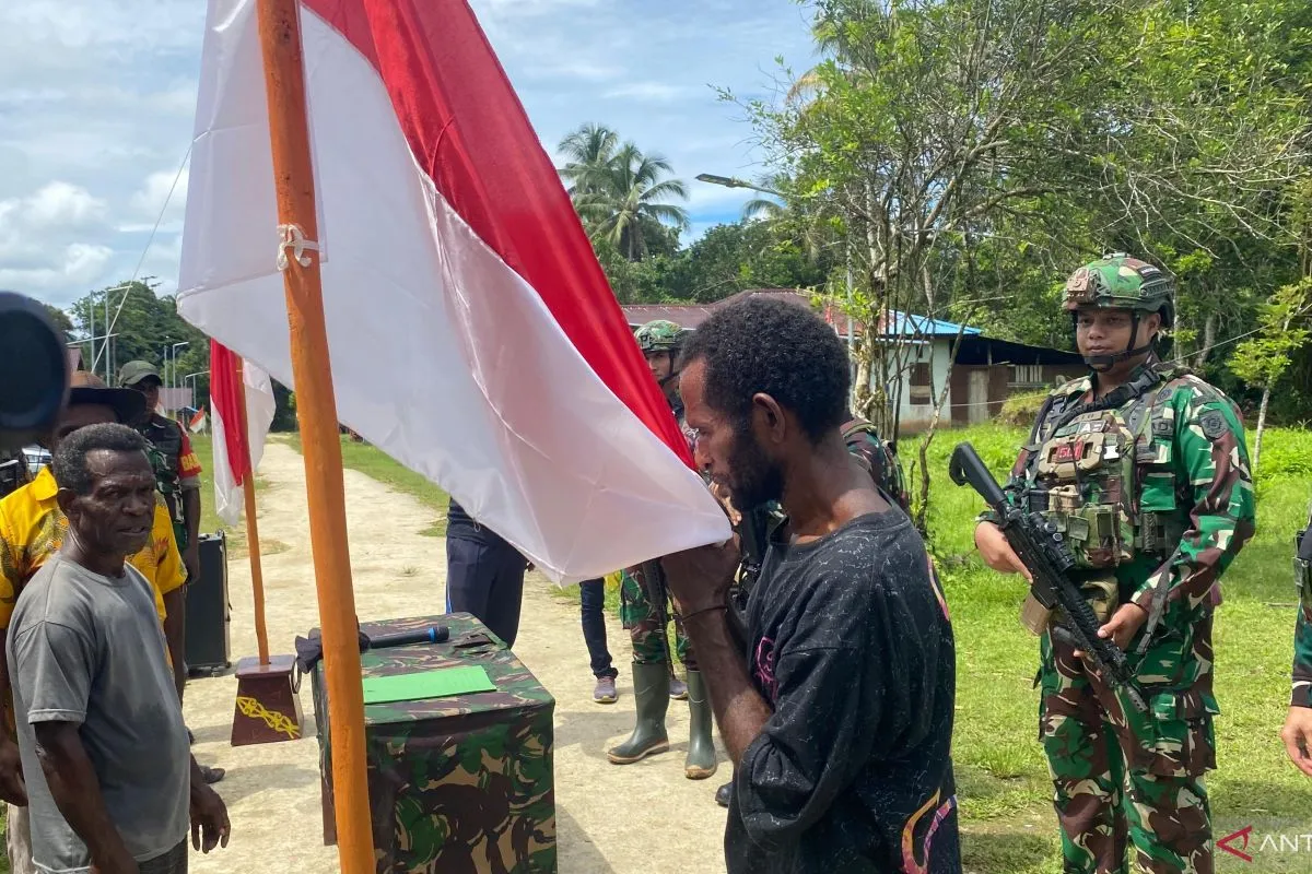 Pimpinan OPM wilayah IV Sorong Raya kembali ke pangkuan NKRI