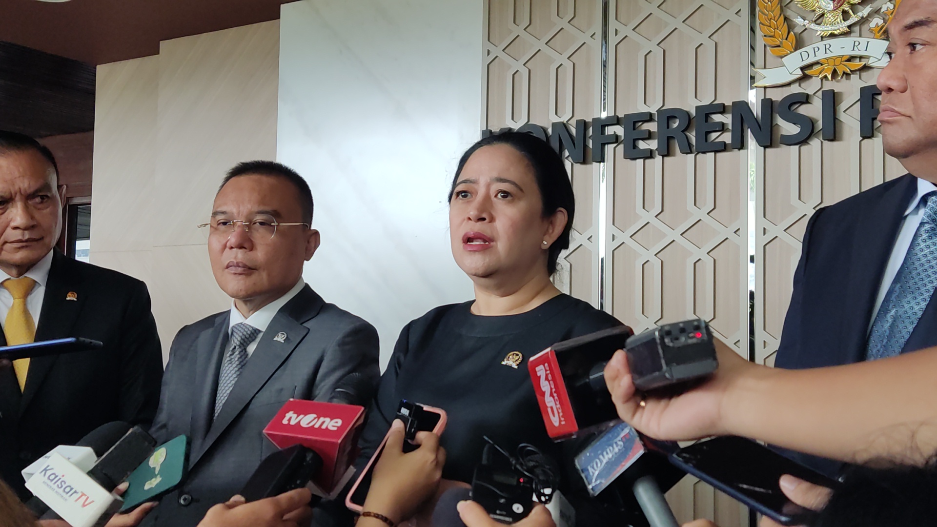 Puan Minta Pemerintah Bubarkan Ormas yang Berbau Premanisme