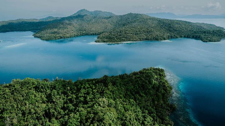 Presiden Prabowo Soroti Tambang Nikel Raja Ampat, ESDM Hentikan Izin Sementara