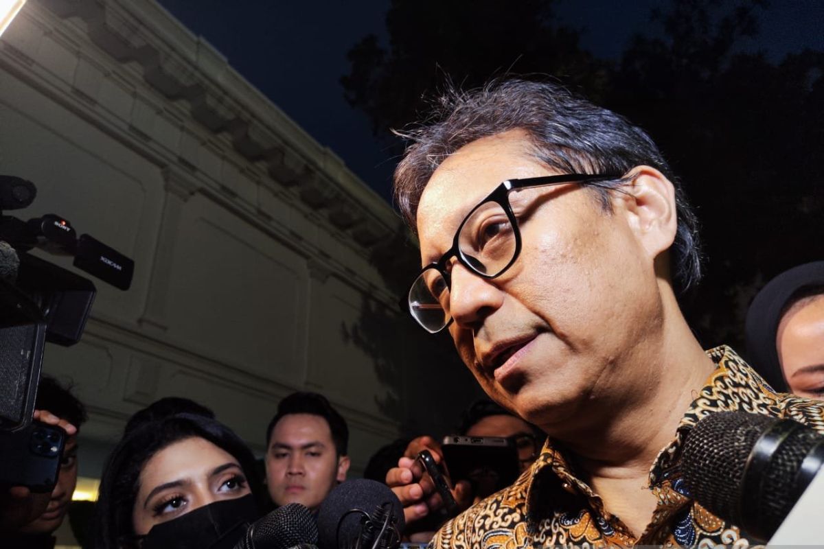 Menkes: Kasus Covid-19 Naik, Tapi Masyarakat Diminta Tak Panik