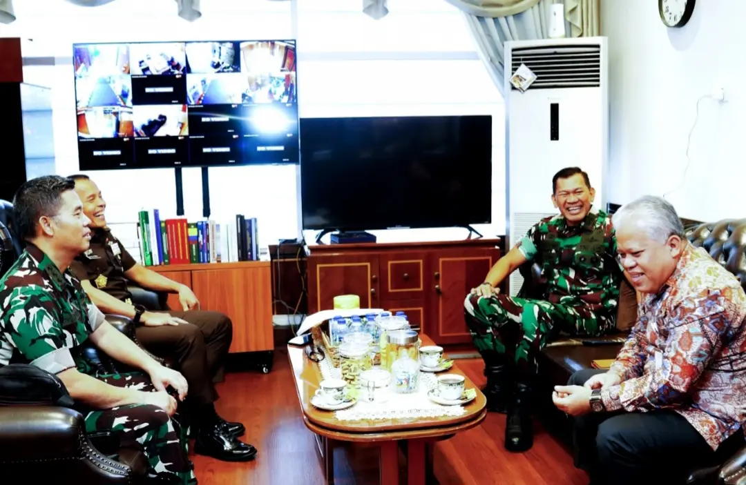 Kapuspen TNI Kunjungi Kejagung: Perkuat Sinergi Perlindungan Jaksa dan Respons Isu RUU TNI
