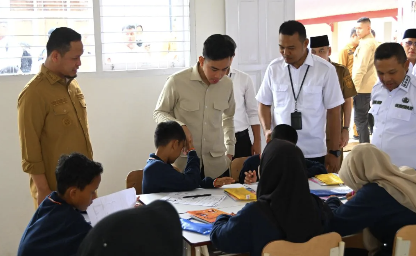 Gibran: Sekolah Rakyat Akan Dievaluasi Berdasarkan Masukan Masyarakat
