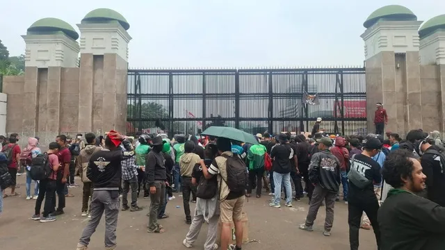 Demo di Depan Gedung DPR, Ini Respon Ketua DPR RI