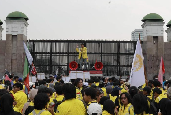 Suara Mahasiswa Menggema di Senayan, Demo 9 September Warnai Jakarta