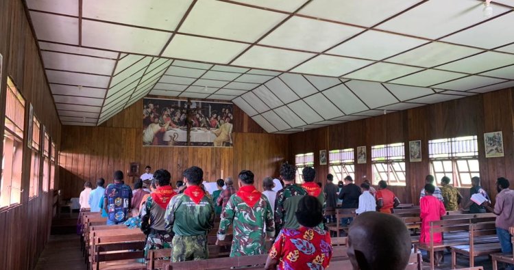Satgas TNI gandeng warga lewat kebersamaan spiritual di Nduga