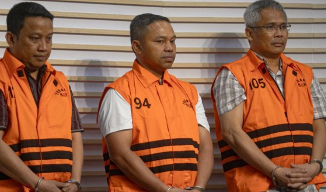 Kode Rahasia ‘7 Batang’ di Balik Kasus Korupsi Gubernur Riau: Jatah Preman Rp 7 Miliar
