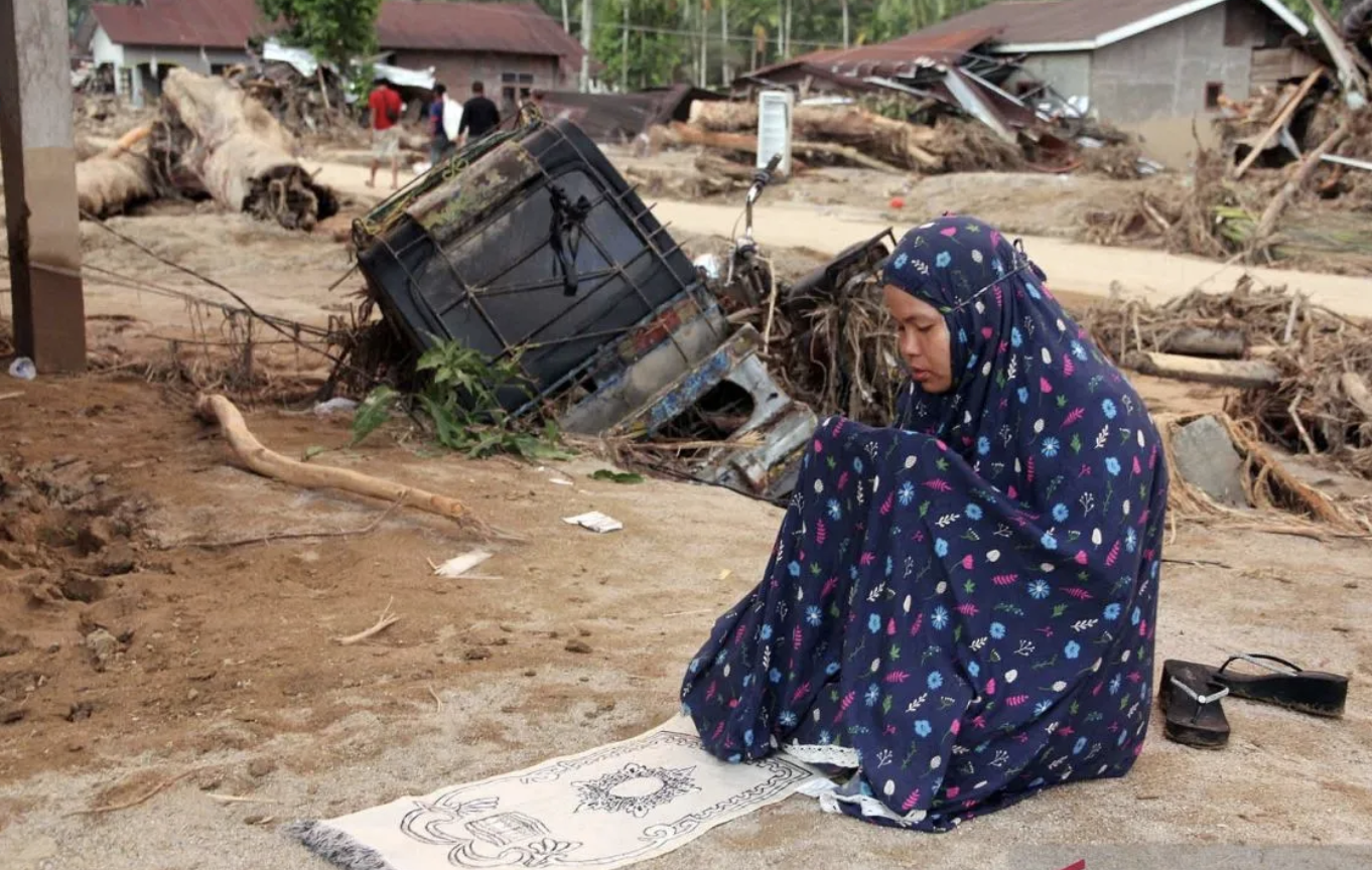 Update Bencana Sumatera: Ratusan Korban Tewas, Ribuan Mengungsi