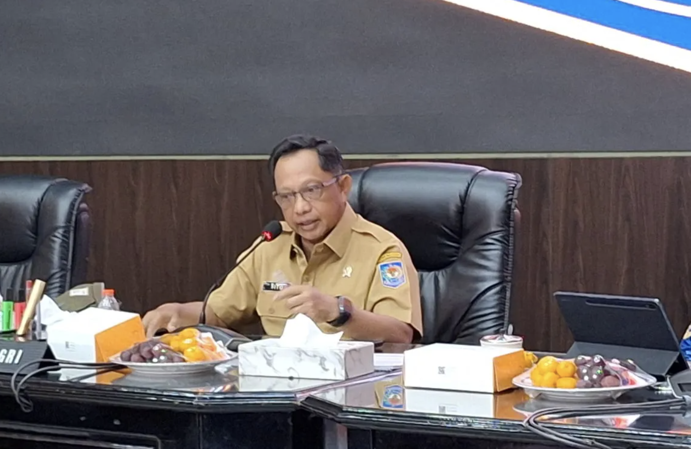 Mendagri Tito Minta Pemda Siaga Bencana dan Siapkan Natal–Tahun Baru 2026