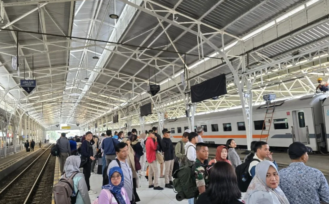 Angkutan Nataru 2025/2026, KAI Pastikan Kesiapan Layanan dan Keselamatan