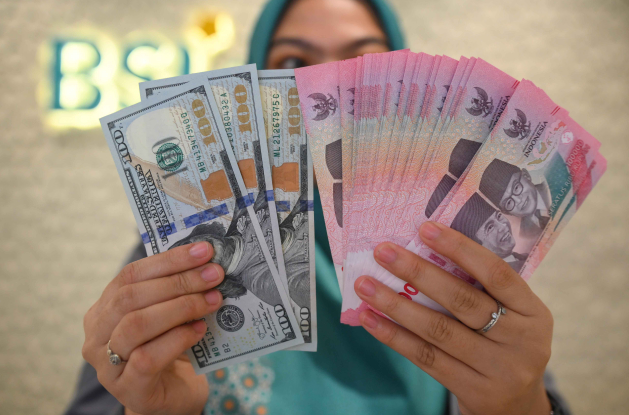Rupiah Dibuka Menguat ke Rp16.784/USD di Awal Perdagangan Senin