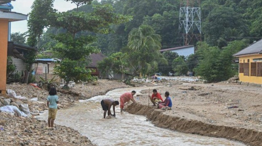 Menhan Bentuk Satgas Kuala untuk Tangani Pendangkalan Sungai di Aceh