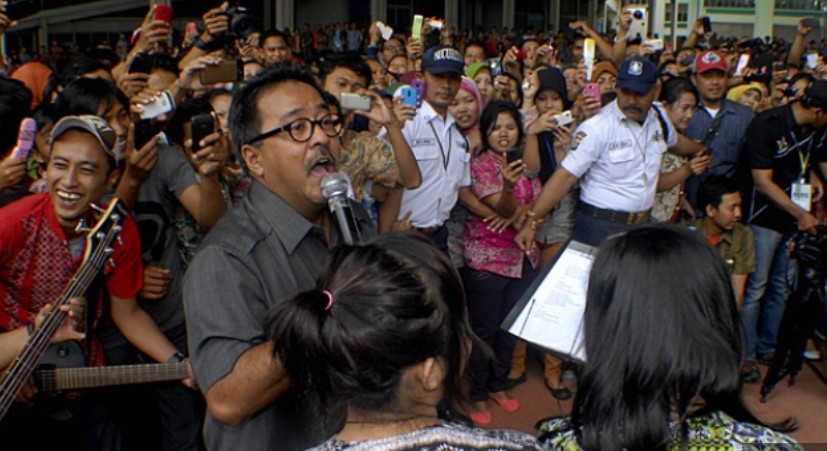 Buruh Siap Dialog dengan Rano Karno soal UMP Jakarta 2026