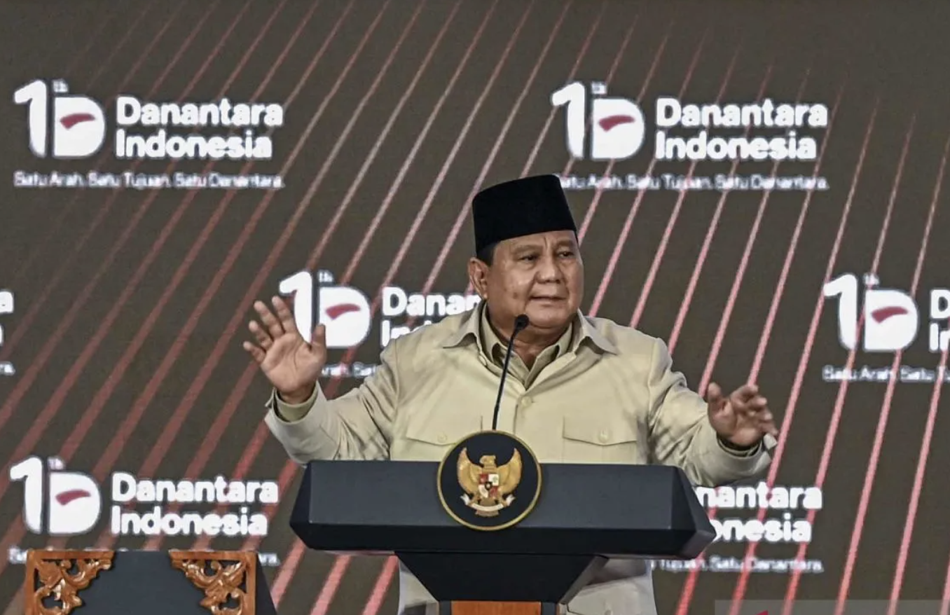 Prabowo Target Pembangunan PLTS 100 GW untuk Transisi Energi Terbarukan