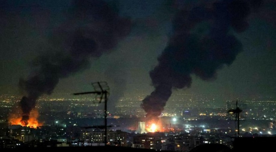 Iran Diduga Gunakan Satelit China untuk Tingkatkan Akurasi Serangan ke Israel