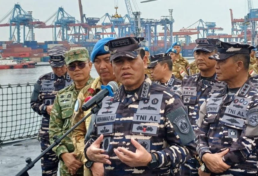 Judul: TNI AL Siapkan Penggunaan B50 untuk Kapal Patroli, Tekan Konsumsi BBM