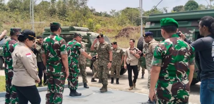 Sinergi TNI–Malaysia Diperkuat, Fokus Tekan Penyelundupan di Perbatasan