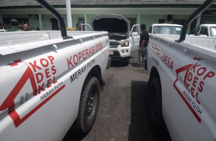 71 Mobil Impor untuk Kopdes Merah Putih Tiba di Boyolali, Siap Dikirim ke Desa
