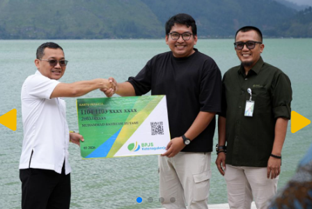 Akselerasi Pemulihan Ekonomi Pascabencana: Pemerintah Pastikan Kesiapan Huntara, Penyaluran BLT dan KUR Pascabencana, hingga Penguatan Rantai Pasok