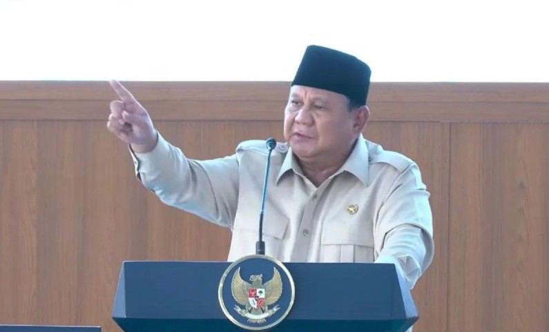 Prabowo Minta Masyarakat Tetap Tenang Hadapi Gejolak Ekonomi Global