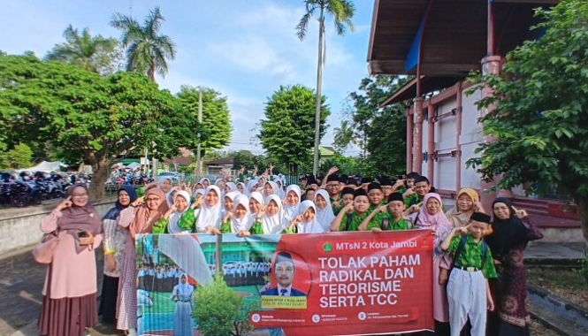 MTsN 2 Kota Jambi Kirim Ratusan Siswa dalam Sosialisasi Akbar Cegah Radikalisme dan Terorisme