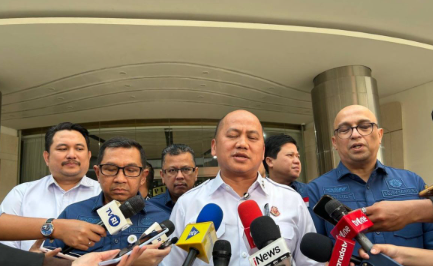 Kejagung geledah kantor dan kediaman tersangka kasus MBG