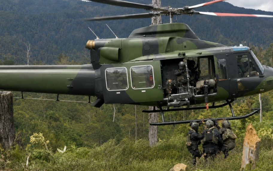 TNI Kerahkan Dua Helikopter Evakuasi Warga di Intan Jaya