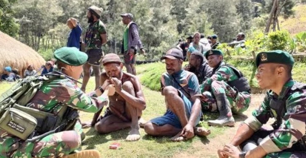Menko Polkam Tegaskan Kehadiran TNI-Polri di Papua untuk Lindungi Warga Sipil
