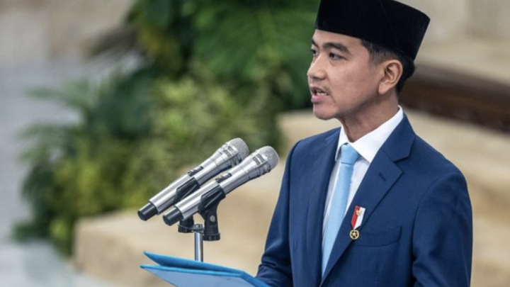 Gibran Tanggapi Putusan MK soal Ijazah SMA, Tegaskan Tetap Fokus Bekerja